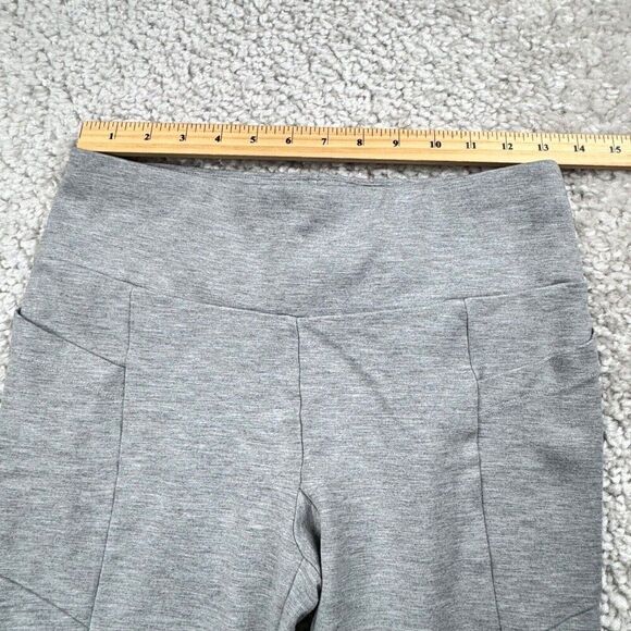 Cabi Runaway Crop Legging Light Gray - Picture 11 of 14
